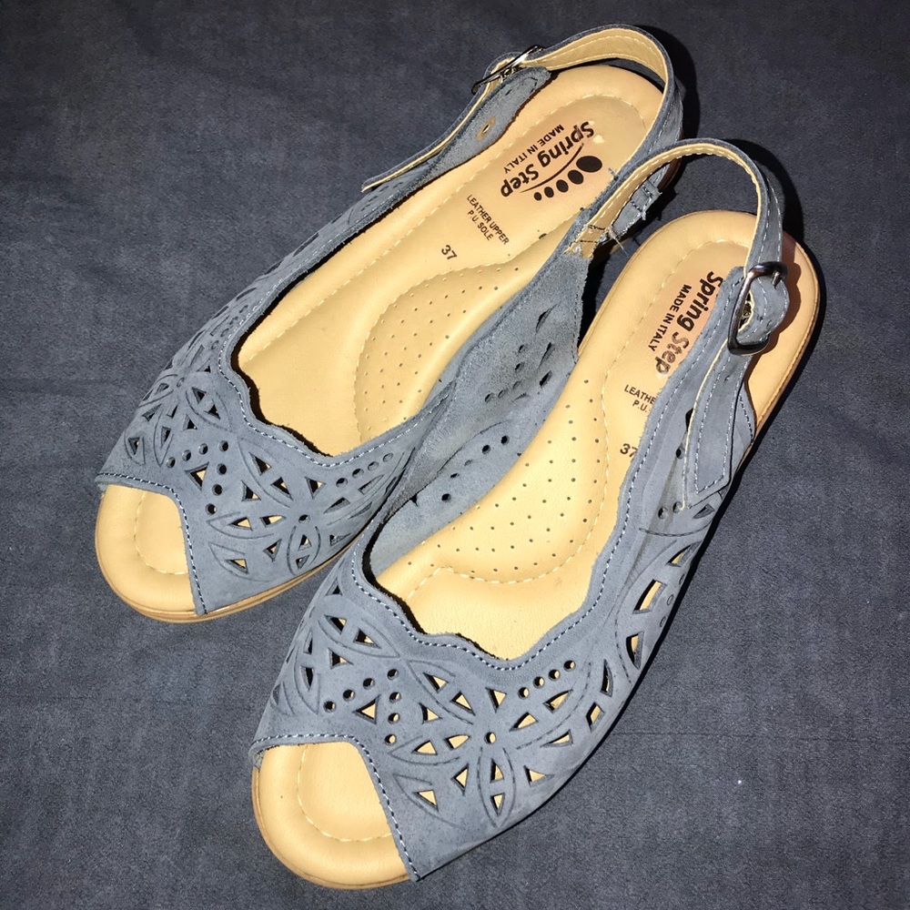 Spring Step 37 blue leather wedges